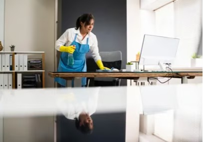 Comment bien nettoyer vos espaces professionnels 